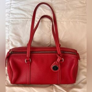 Beautiful Red Dooney & Bourke barrel satchel.